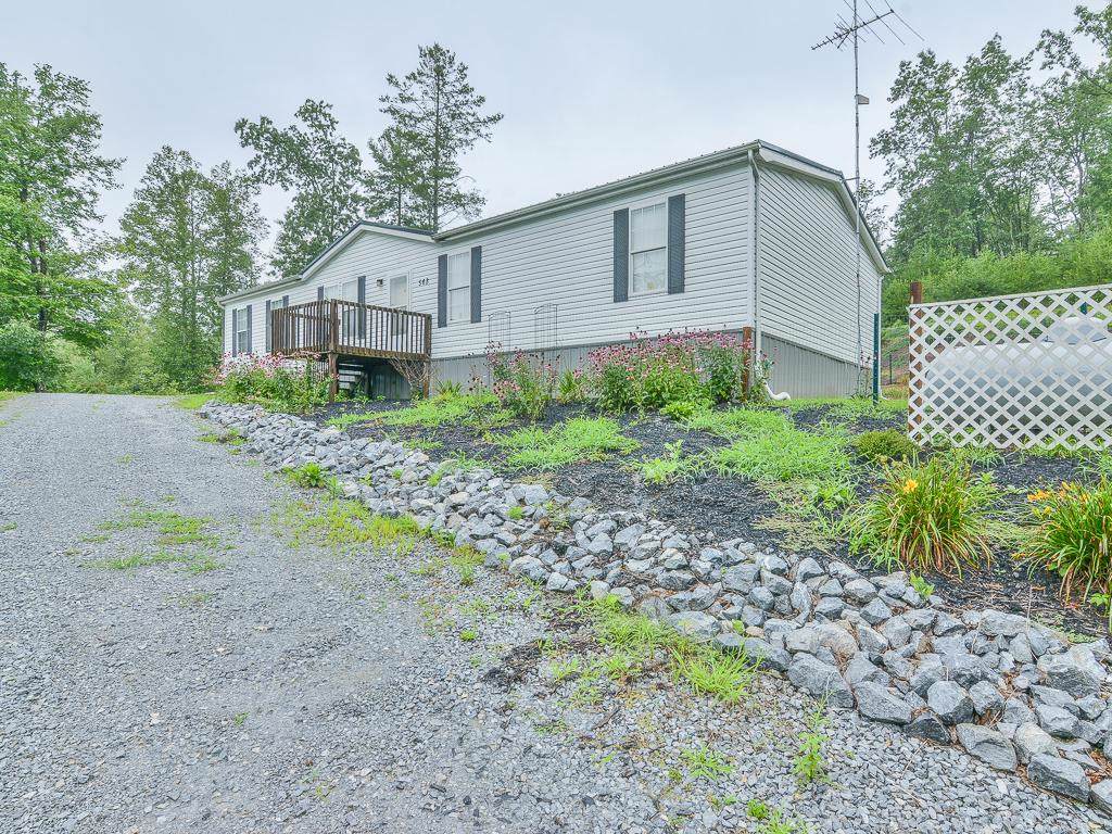 568 Harmon - Photo 1
