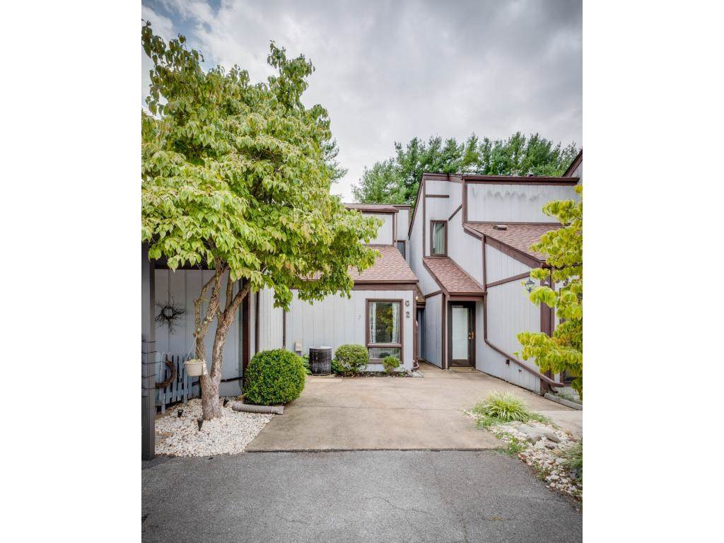 780 Hamilton Road - Photo 1
