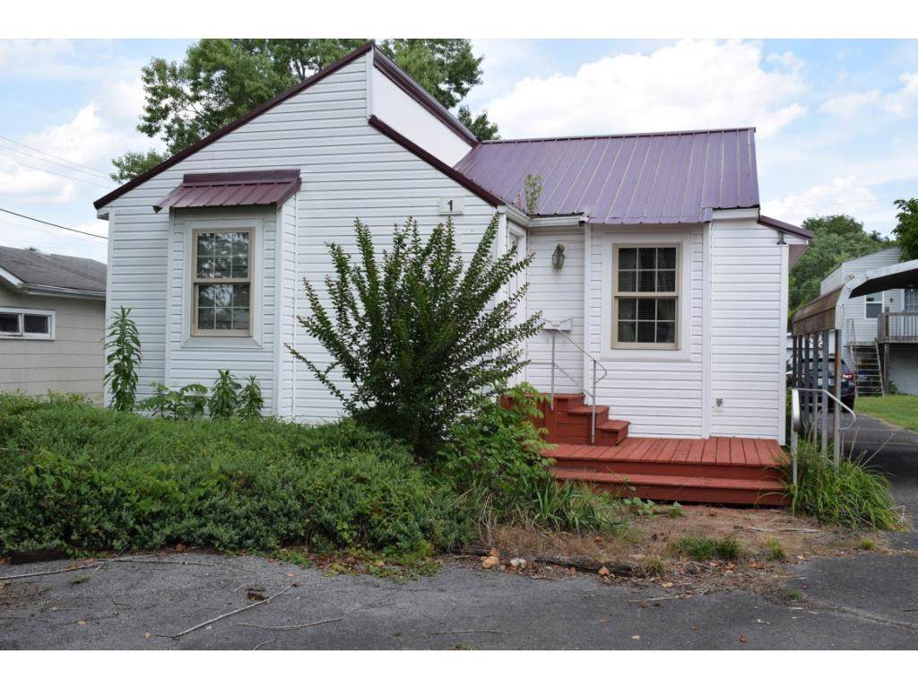 1533 Miller Street - Photo 1