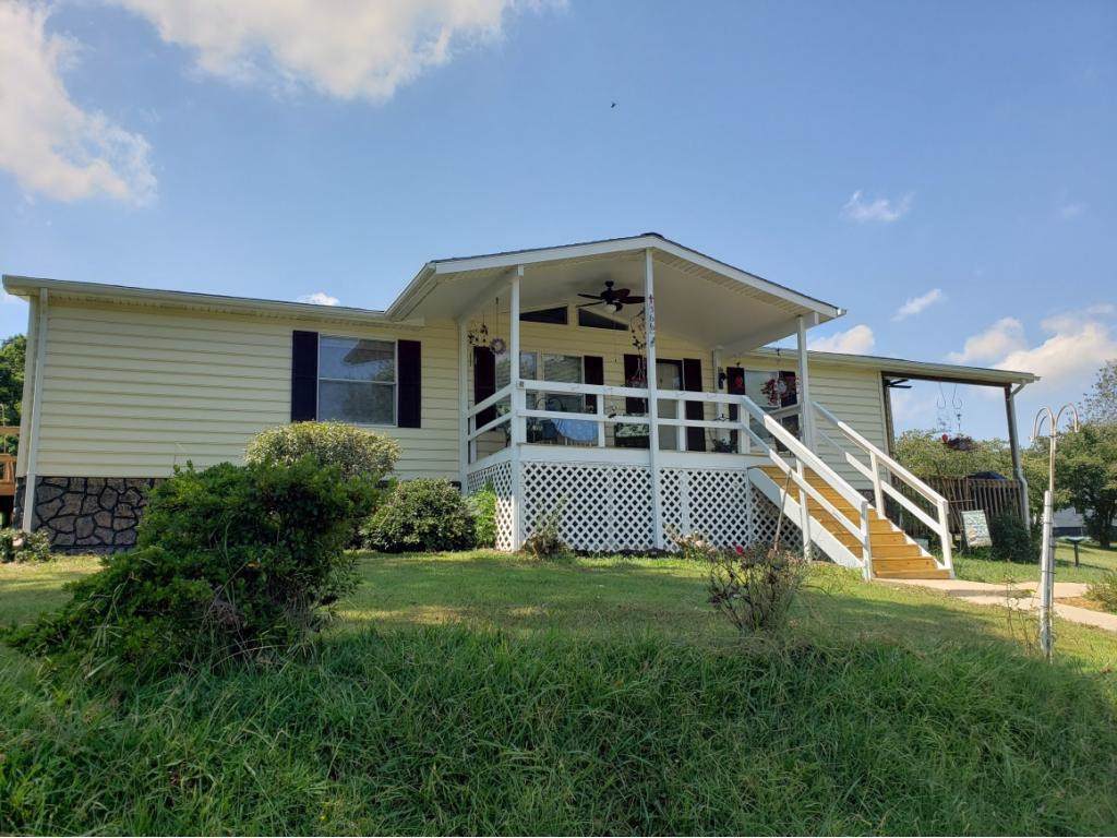 566 Oakland Road - Photo 1