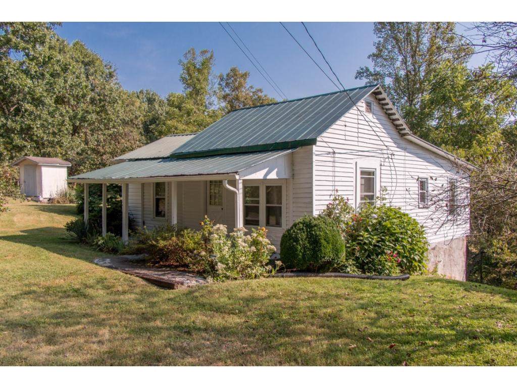 104 Wright Lane - Photo 1