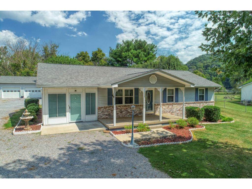 304 Western Heights Drive - Photo 1