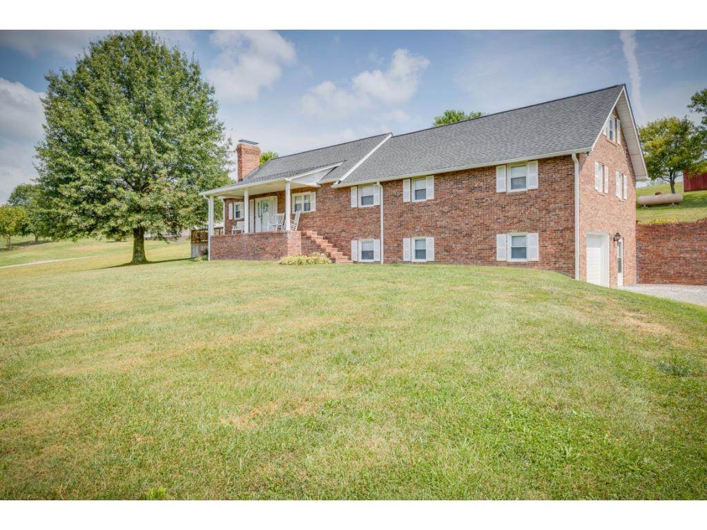 1617 Hickory Tree Road - Photo 1