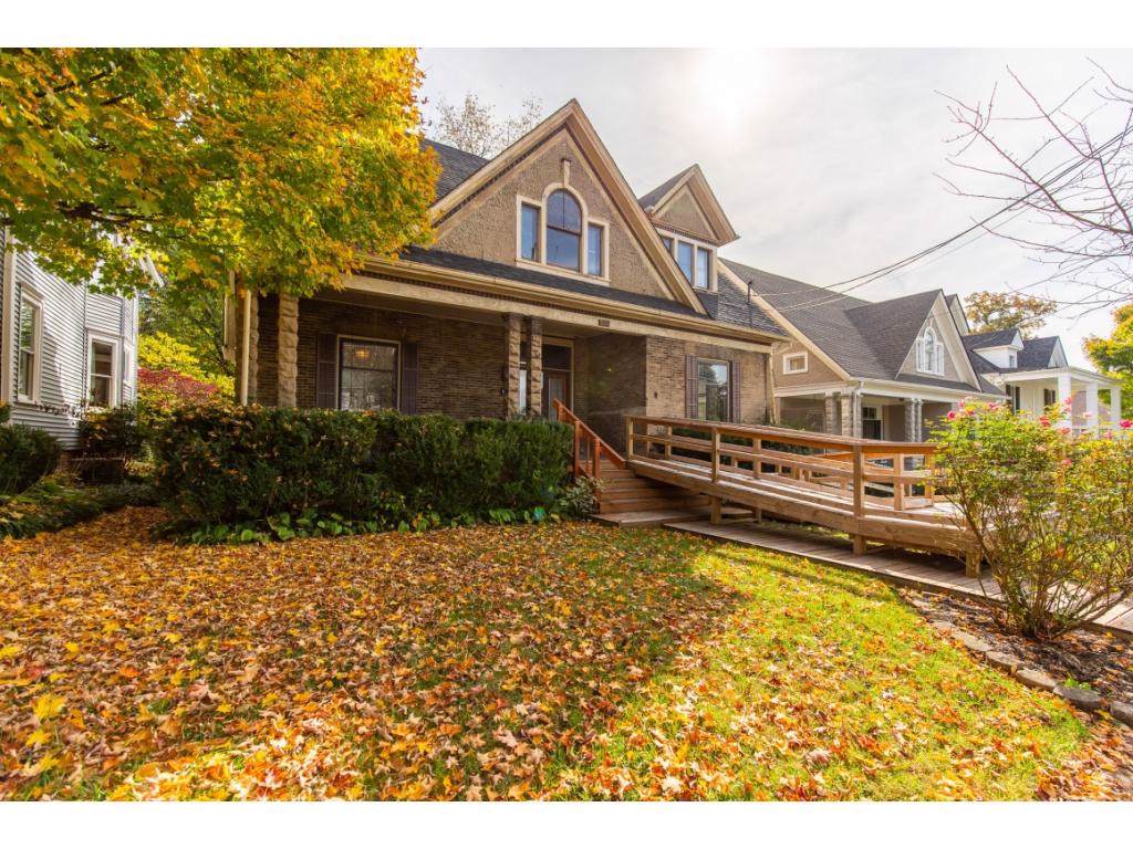 508 Spruce Street - Photo 1