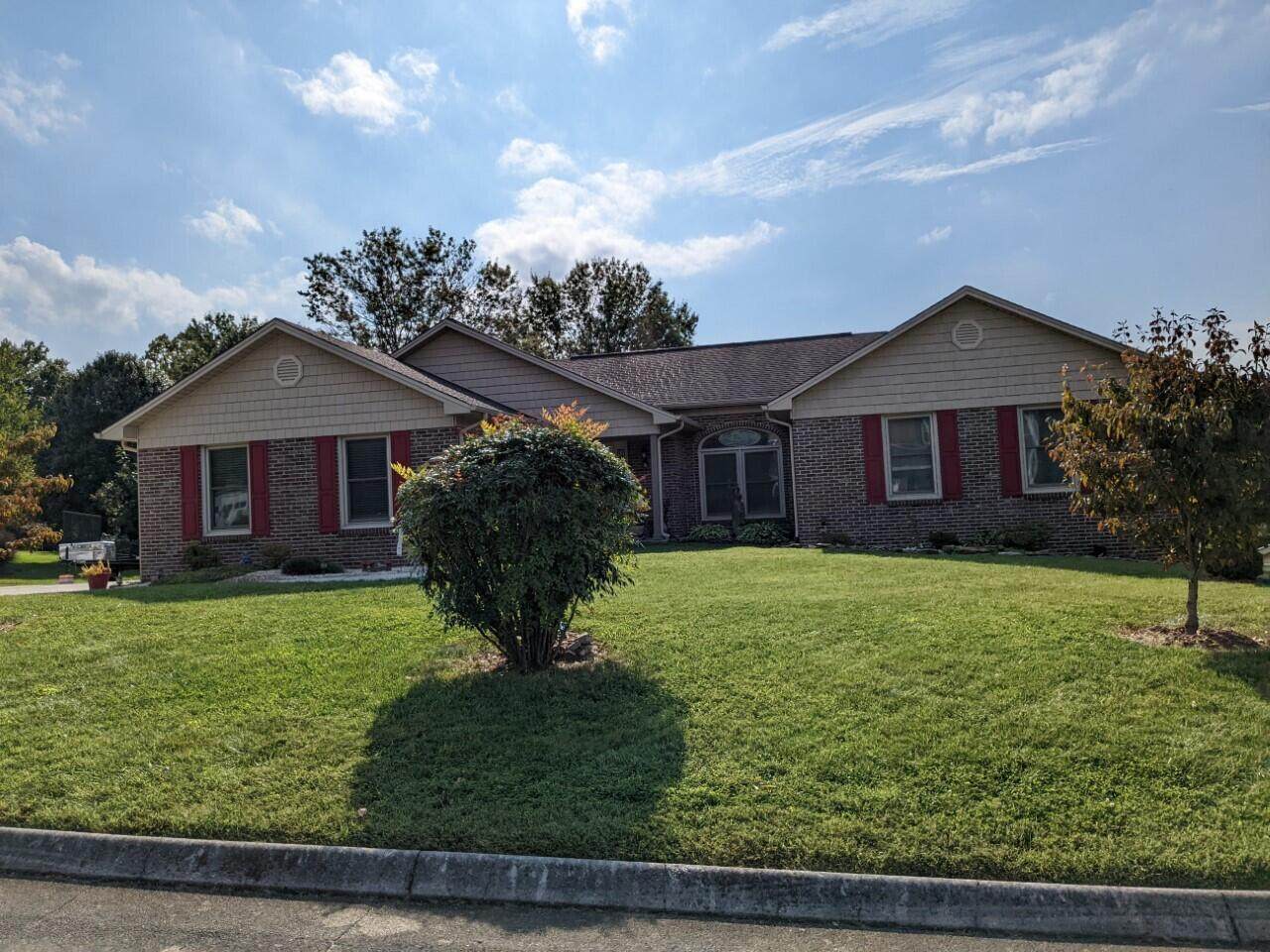 3827 Sunflower Court - Photo 1
