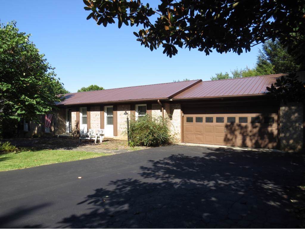 175 Longview Drive - Photo 1