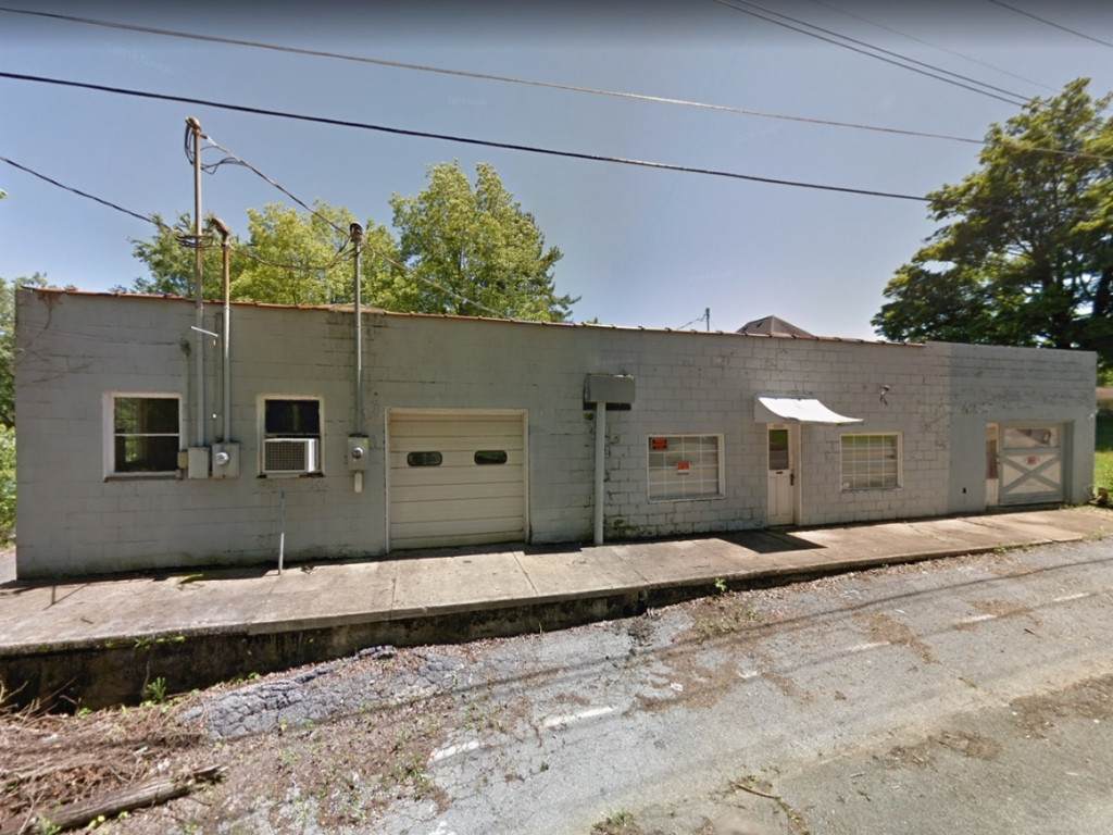 808 Cedar Street - Photo 1