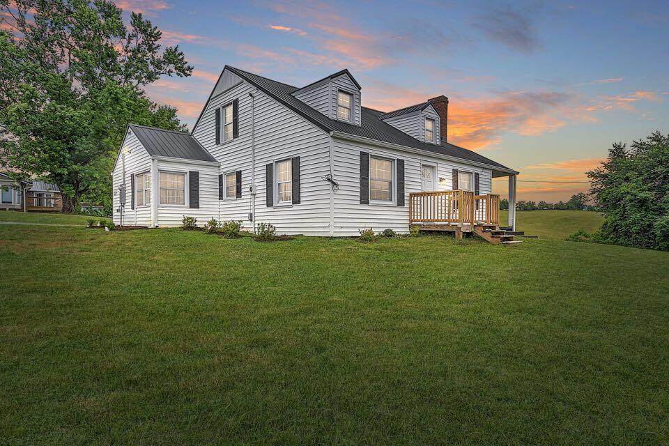 568 Upper Sand Valley Road - Photo 1