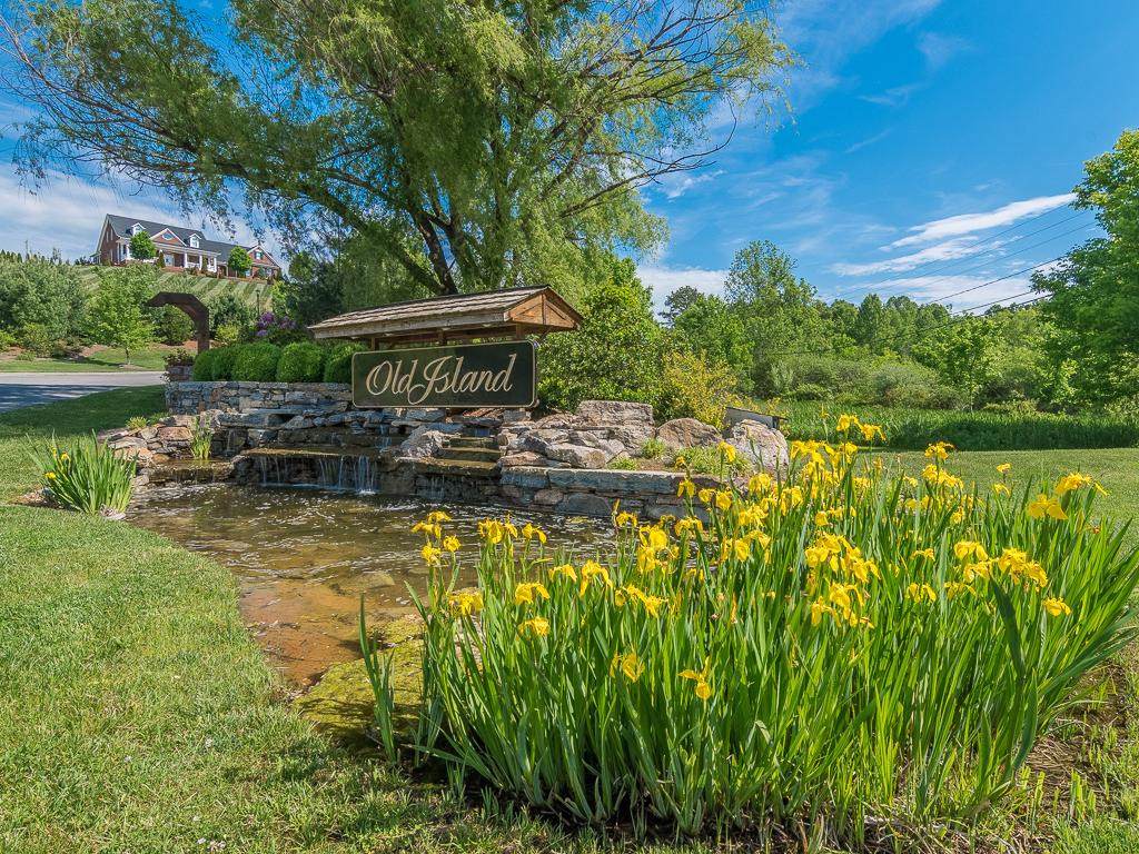 1270 Ridgetop Trail - Photo 1