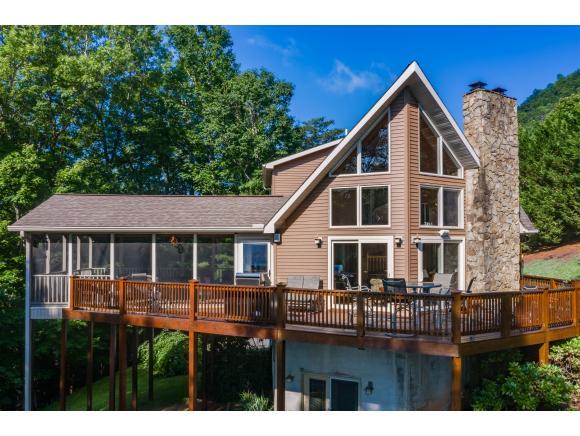 180 Woodhaven Drive - Photo 1