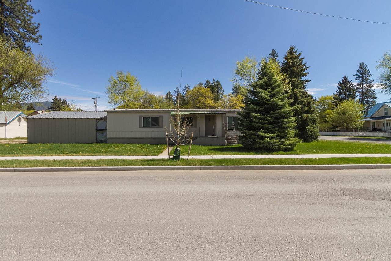302 Stevens St - Photo 1