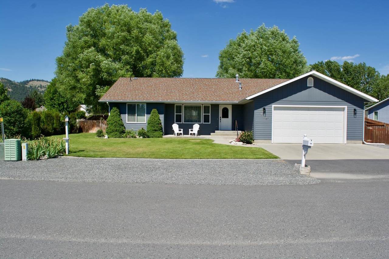 205 Evergreen Dr - Photo 1