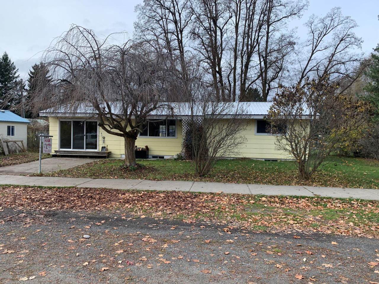 710 Meyers St - Photo 1