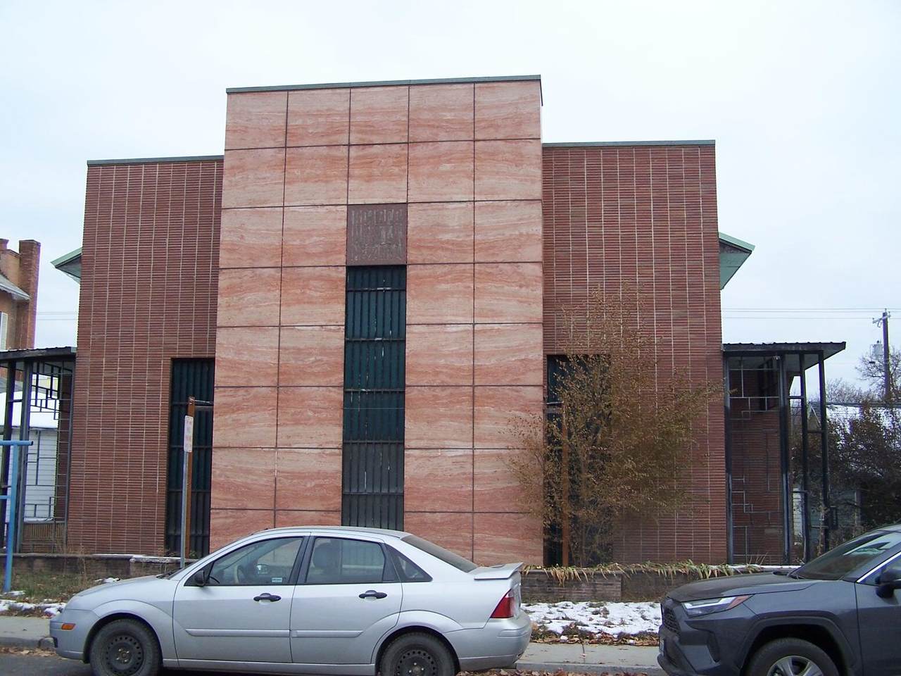 231 Elm St - Photo 1