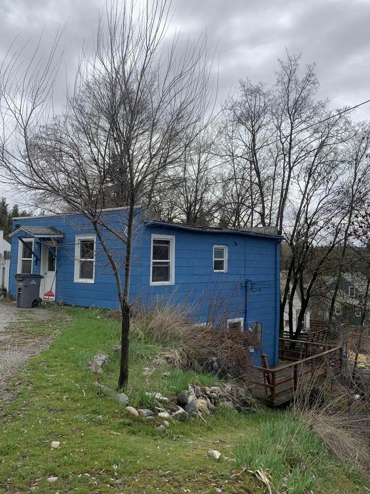 473 Cedar St - Photo 1