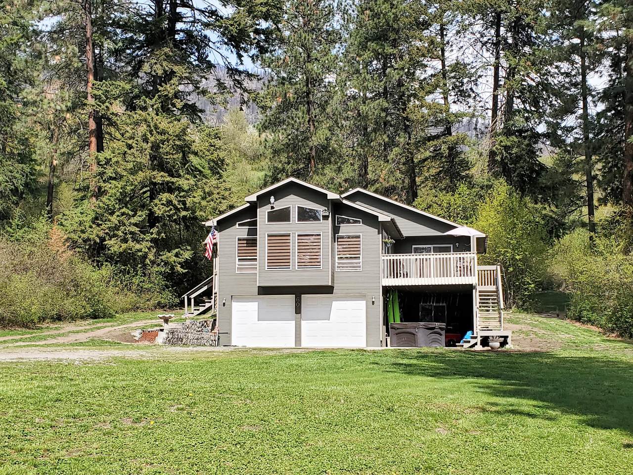 60 Columbia Dr - Photo 1