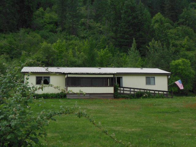 1312 Hwy 25 - Photo 1