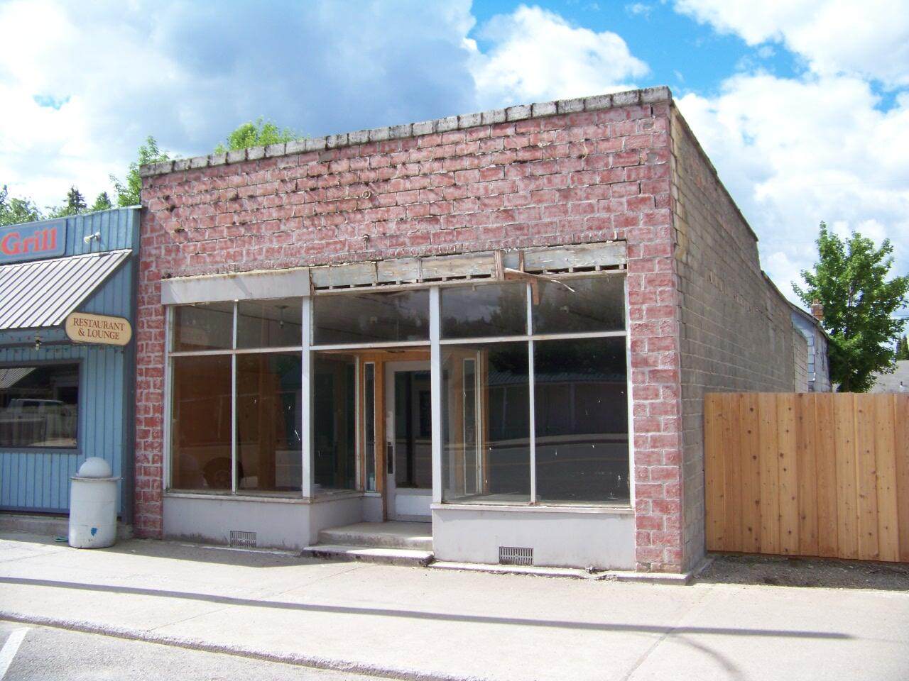 212 5TH Ave - Photo 1