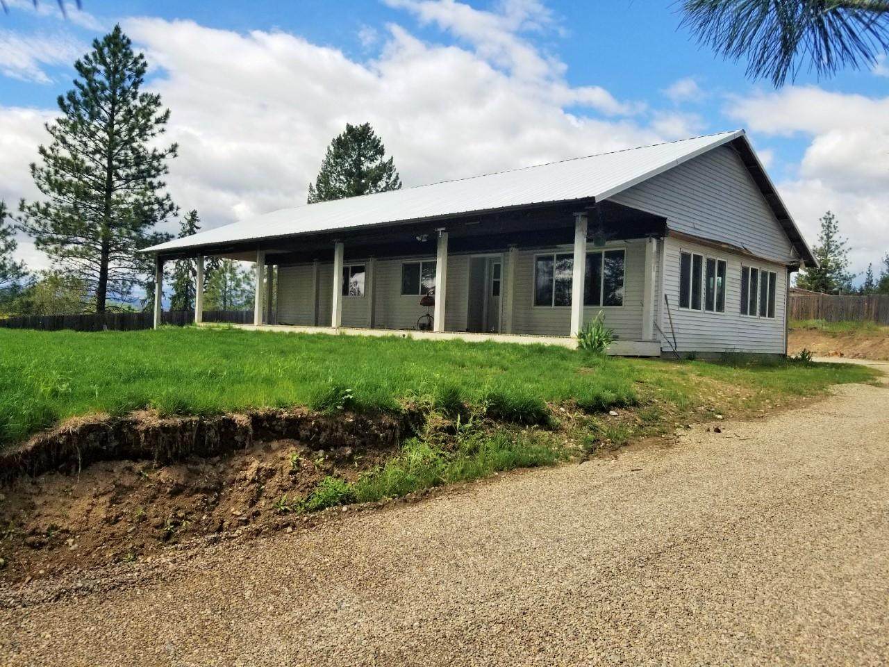109 Harrison Ave - Photo 1