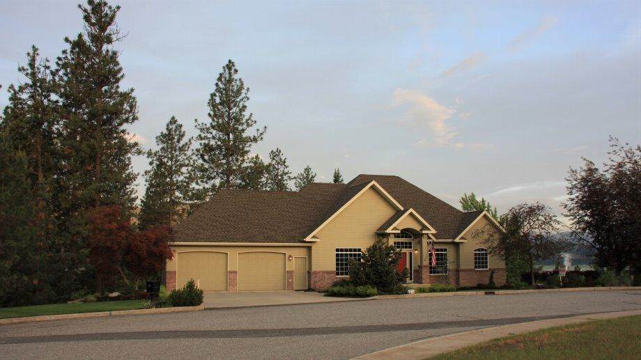 1782 Fairway Loop - Photo 1