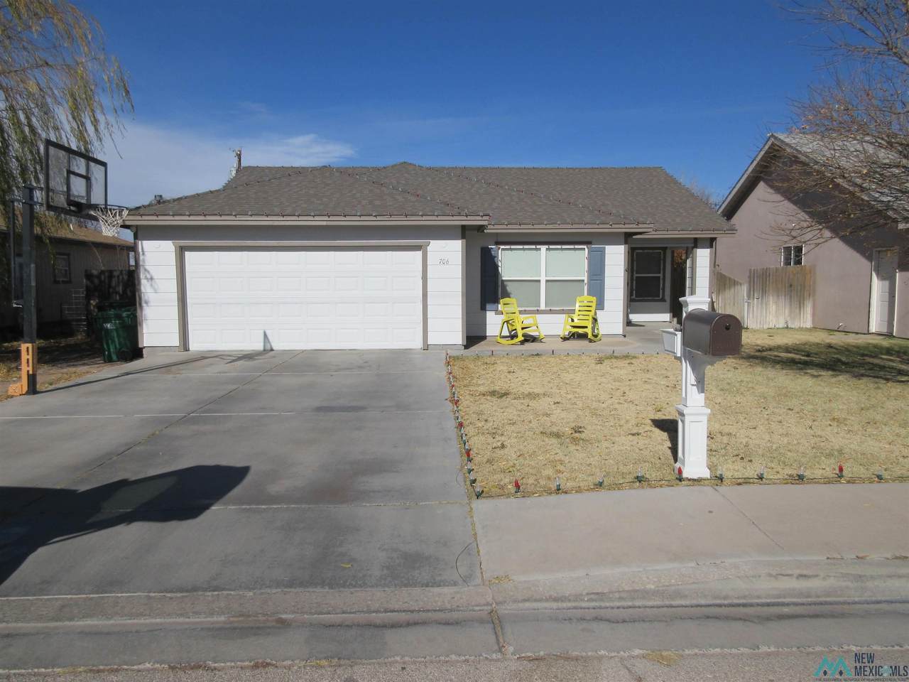 706 Cottonwood - Photo 1