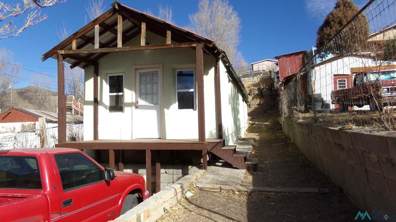 426 Maxwell - Photo 1