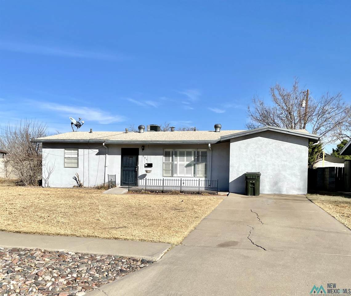 904 Carter - Photo 1