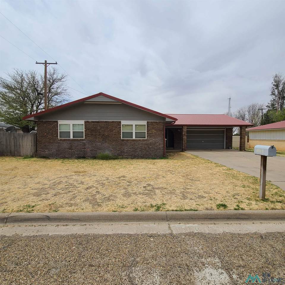 1716 Ave M - Photo 1