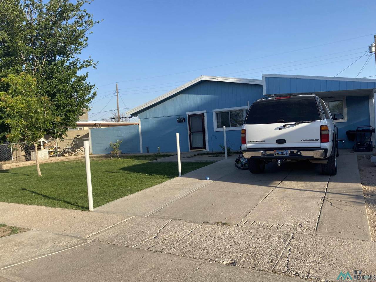 301 Ave N - Photo 1