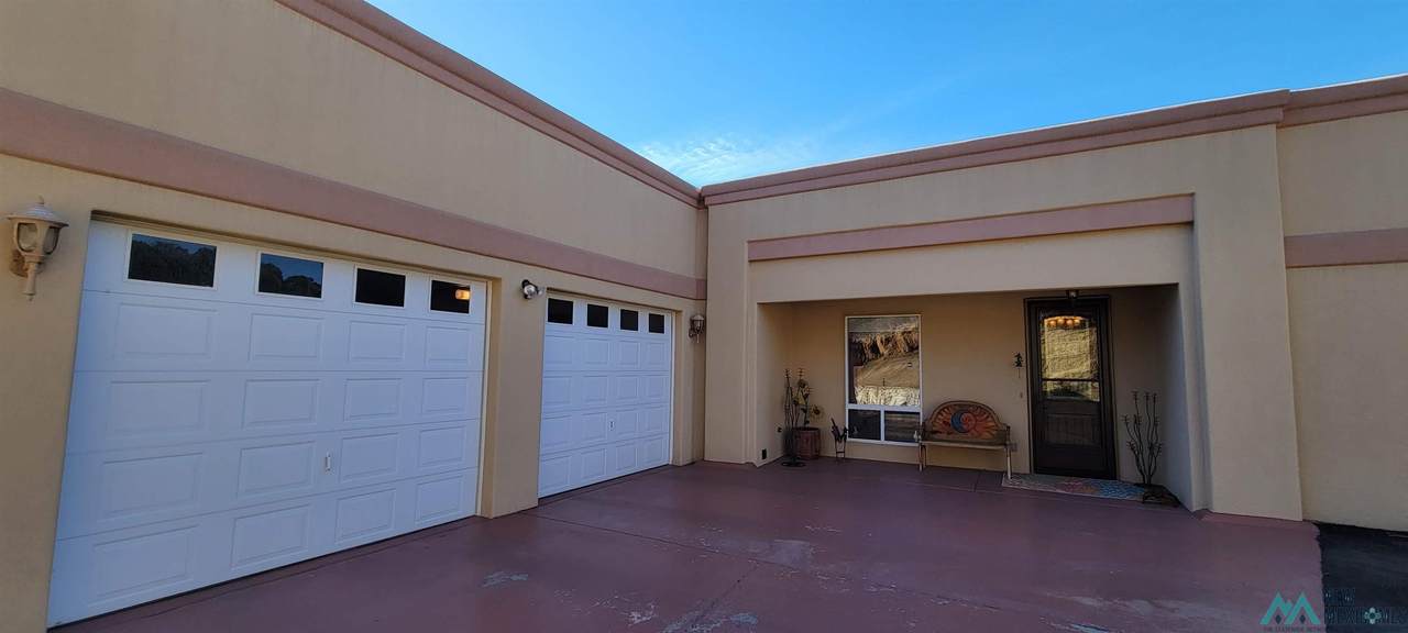 4592 Shadow Mountain - Photo 1