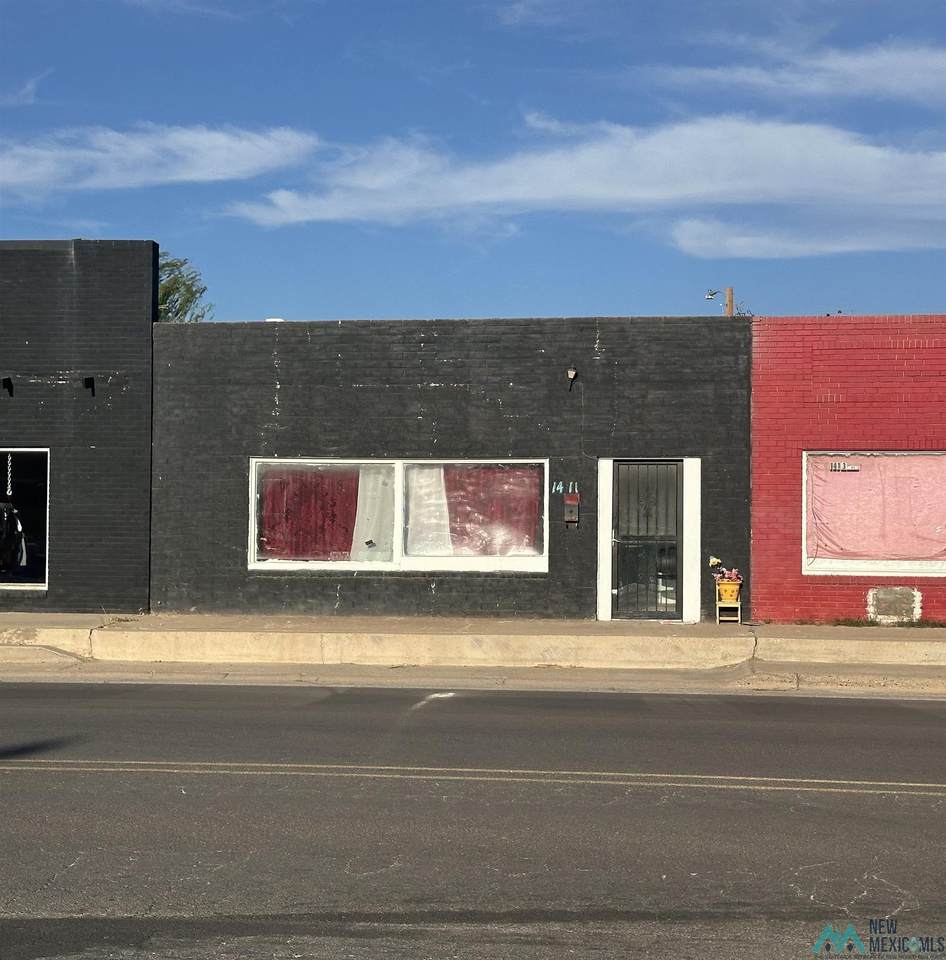 1411 Main Street - Photo 1
