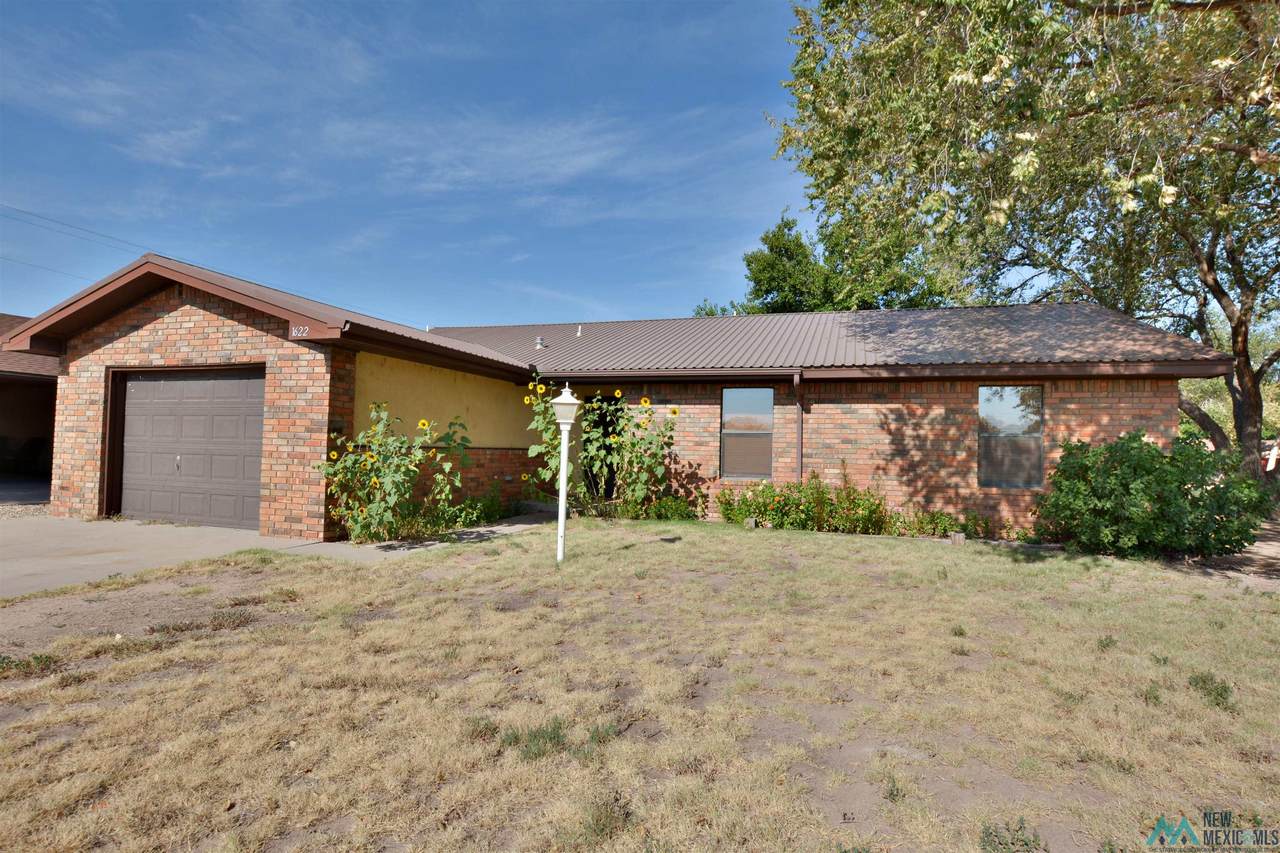 1622 Ave. A - Photo 1