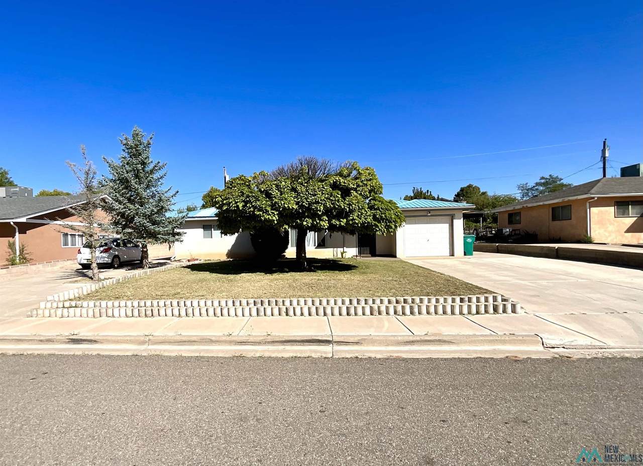712 Elko Avenue - Photo 1