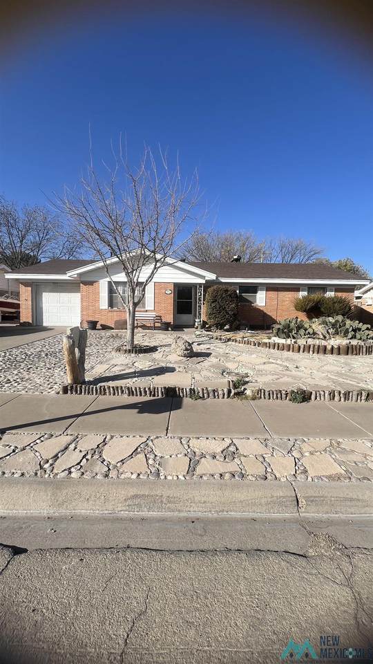 309 Broken Arrow Road - Photo 1