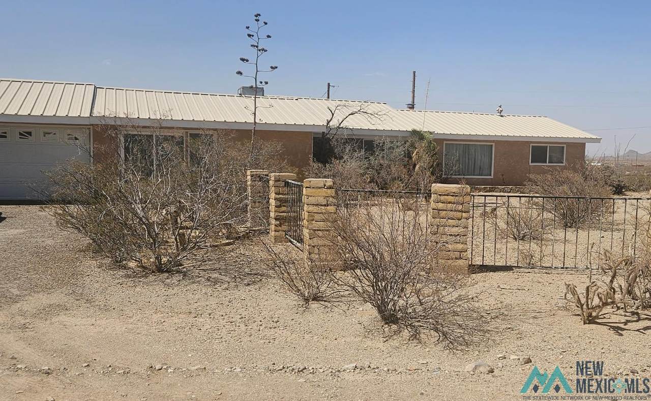 8475 San Joaquin Rd Se - Photo 1