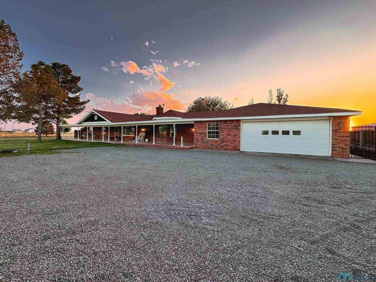 24 Mallard Avenue - Photo 1
