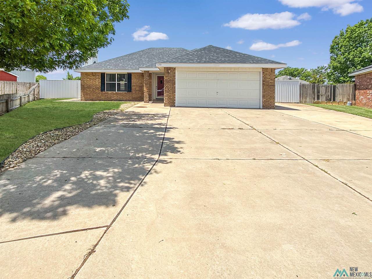 120 Billys Circle - Photo 1