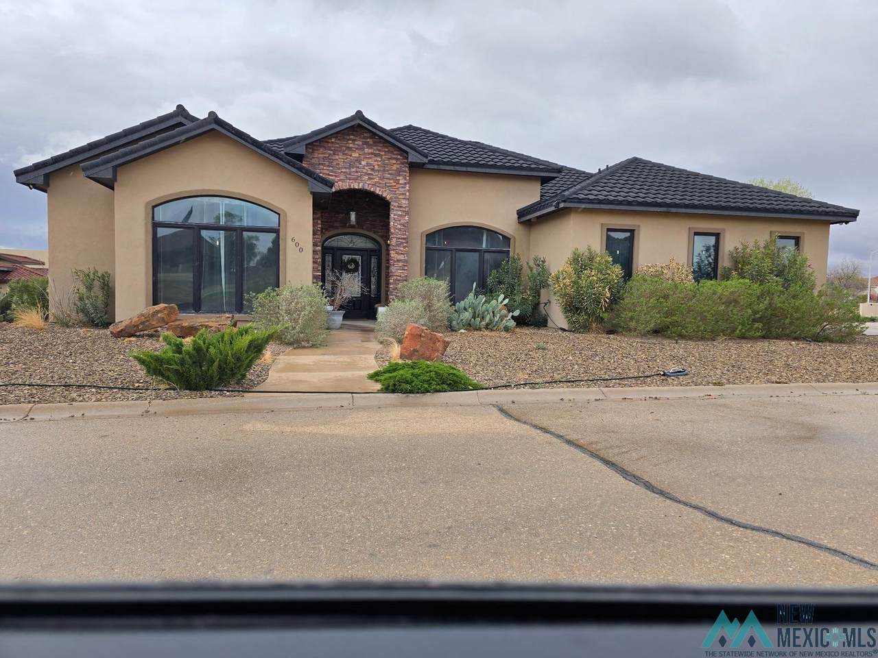 600 Penbrook Court - Photo 1