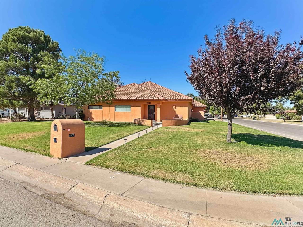 1509 Monroe Street - Photo 1