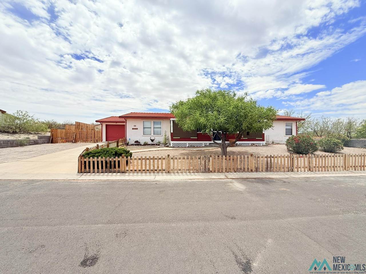 106 Knox Drive - Photo 1