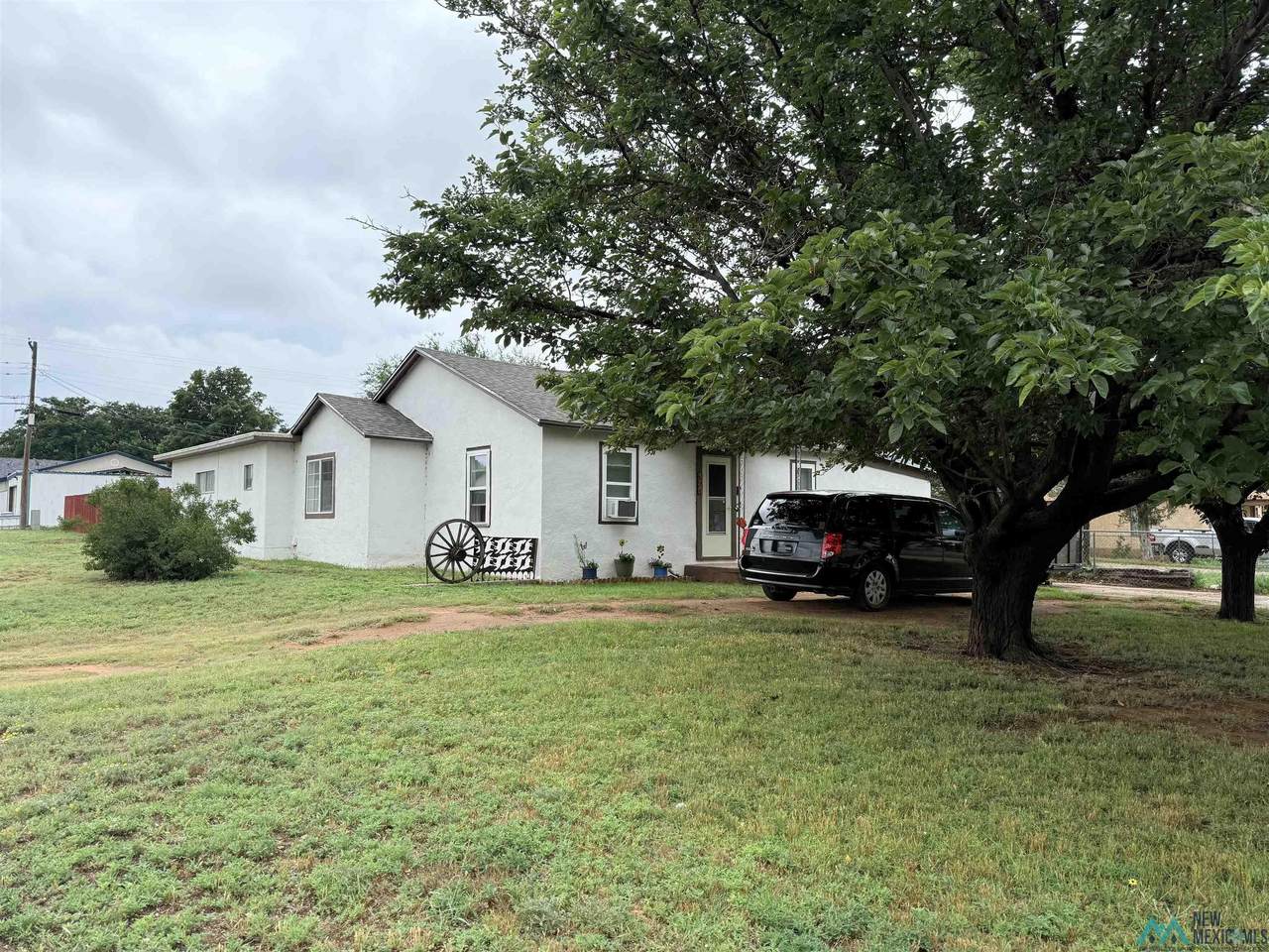 821 Walnut Street - Photo 1