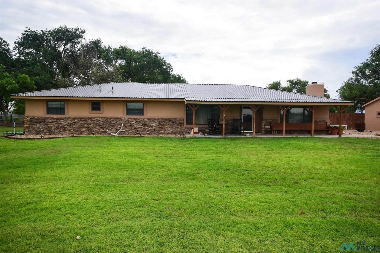 765 Roosevelt Road S - Photo 1