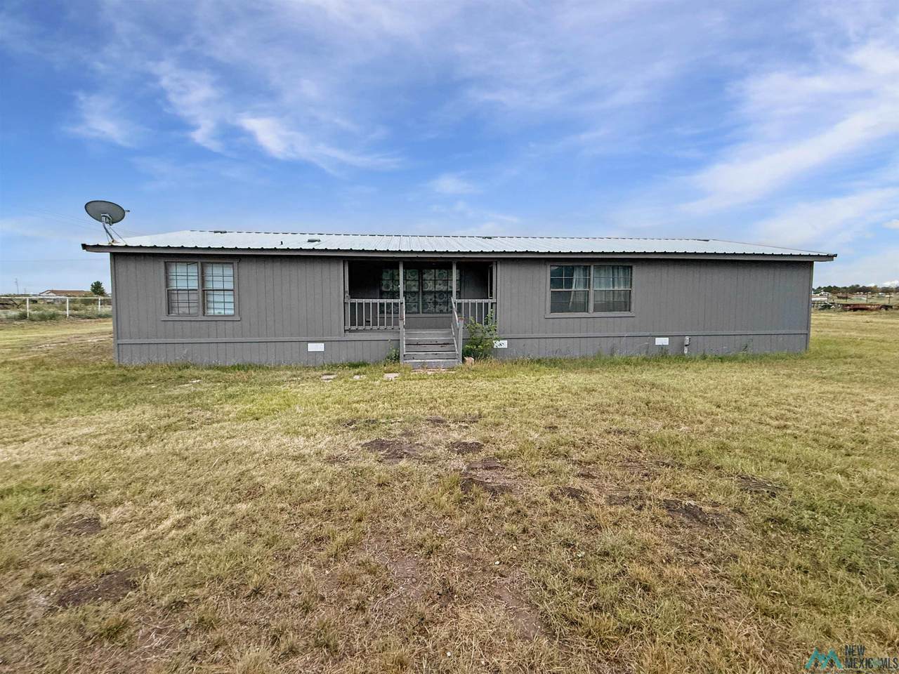 105 Broom Drive - Photo 1