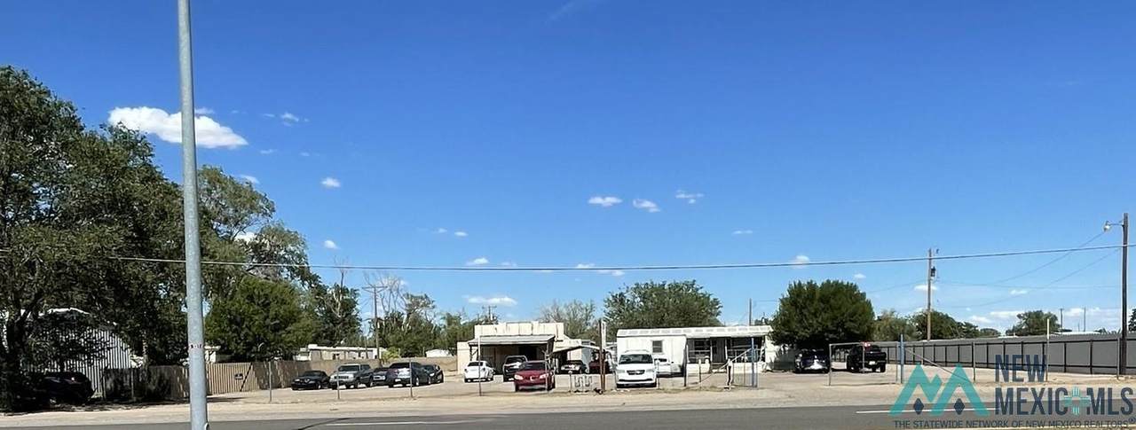 4907 Main Street - Photo 1