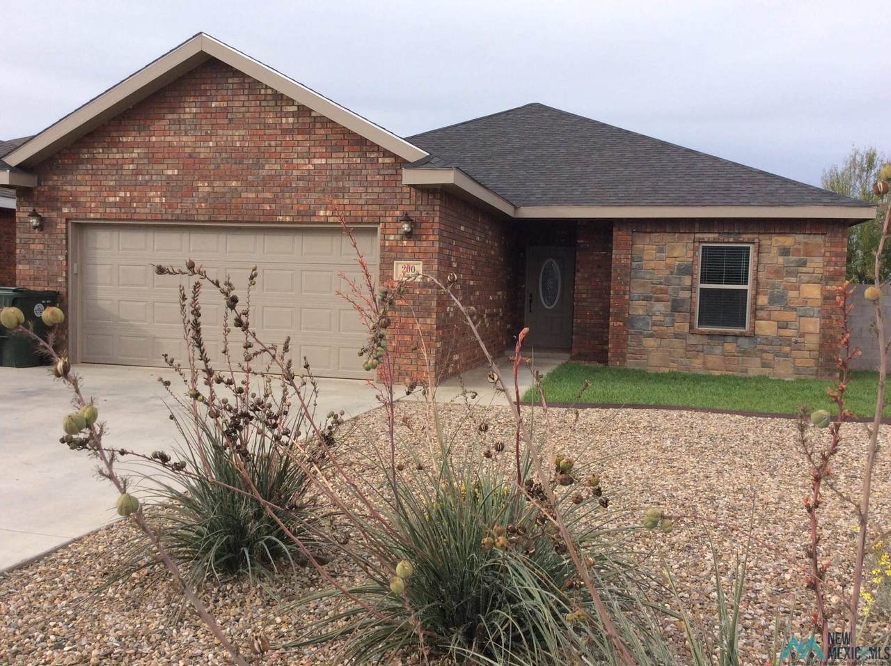 200 Almond Tree Lane - Photo 1