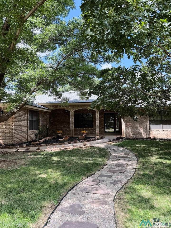 1212 Rosewood Drive - Photo 1