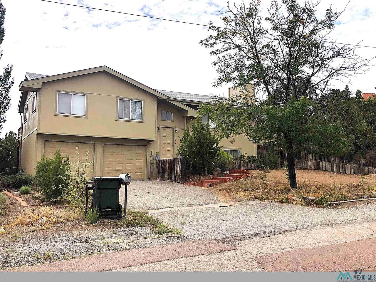 1810 Monterey - Photo 1