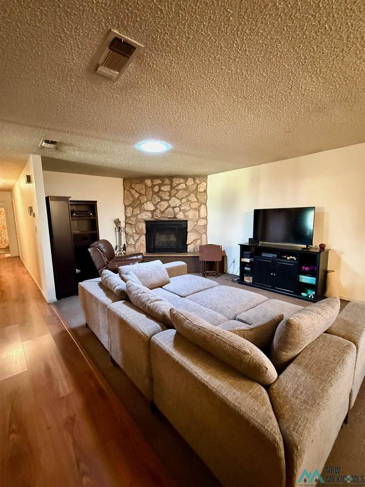 https://bt-photos.global.ssl.fastly.net/newmexico/1280_boomver_1_20255724-3.jpg