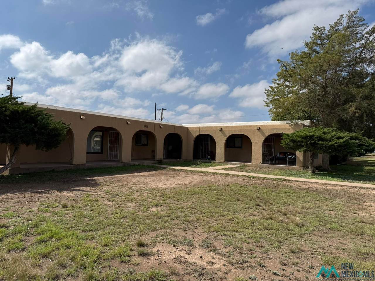 1407 Hank Ave - Photo 1