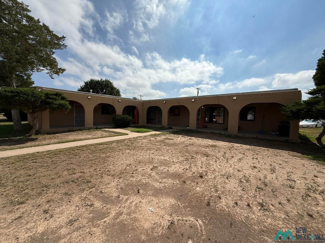 1505 Hank Ave - Photo 1